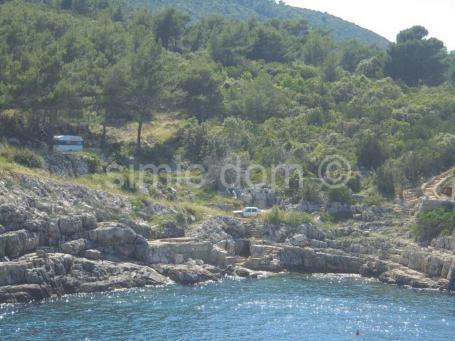 Poljoprivredno zemljište s pogledom, Hvar