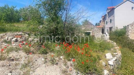 Građevinsko zemljište s pogledom, u samom Šibeniku