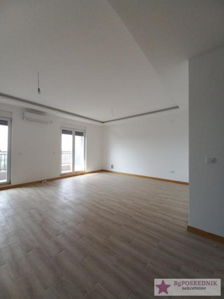 Voždovac, Paunov breg, Bulevar JNA, 130m2