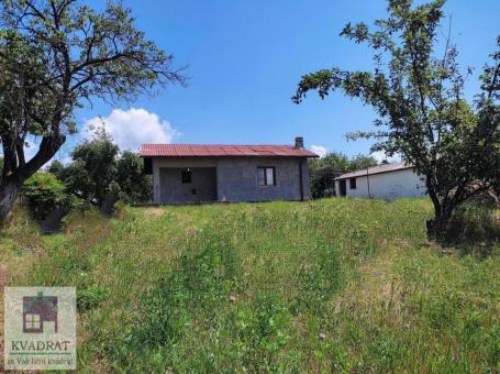 Kuća  65 m², 10 ari, Obrenovac, Barič – 41 000 €