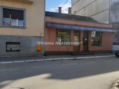 Lokal za izdavanje (dva spojena). moguće izdavanje i jednog od 20m2