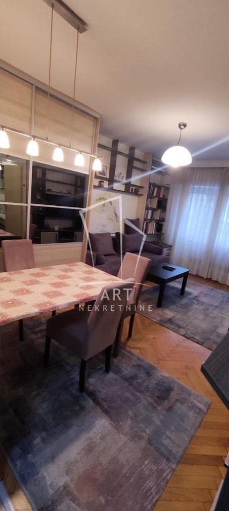 Centar, 27. marta, 34m2 ID#8093