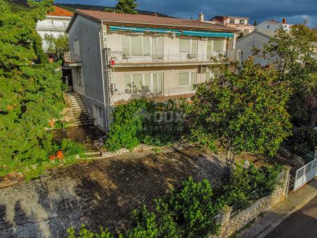 CRIKVENICA, SELCE - größeres Haus mit Garten 200 Meter vom Meer entfernt mit Meerblick