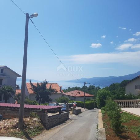 KASTAV, RUBEŠI- građevinsko zemljište 1957m2 s pogledom na more za stambenu zgradu– stanove/ obitelj