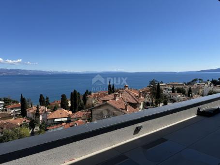 OPATIJA, ZENTRUM – exklusives Penthouse von 214 m2 in einem luxuriösen Neubau, Wellness, Aussicht