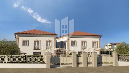 Poreč, surroundings, modern house of interesting style!