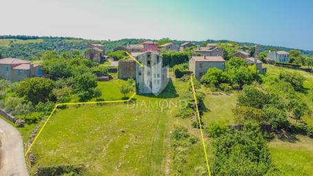 Momjan, surroundings! Renovation ruin with panoramic sea views!