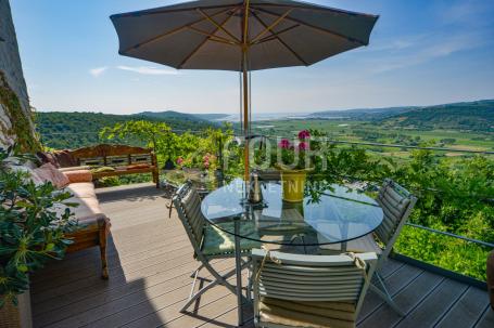 Istria, Buje, exclusive and unique property, spectacular view!