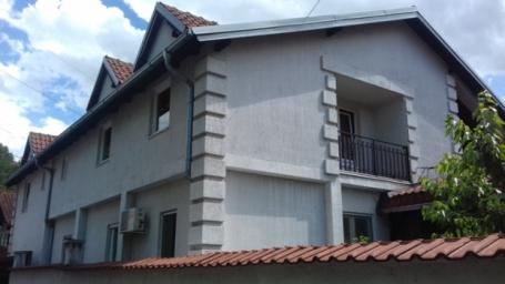 RAKOVICA RAKOVICA 350m2 , T , 350000e