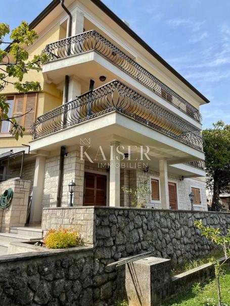 Villas Tošina, Opatija, 280m2