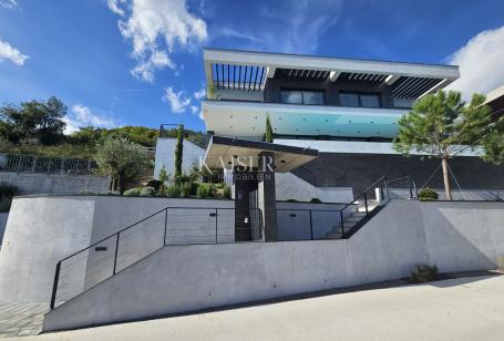 Opatija Riviera, Traumvilla mit gigantischem Meerblick