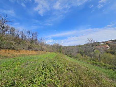 Otok Krk, Čižići - građevinsko zemljište 400m od mora