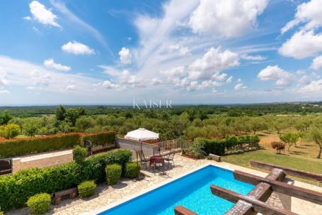 Istria, Višnjan, house with swimming pool and beautiful sea view