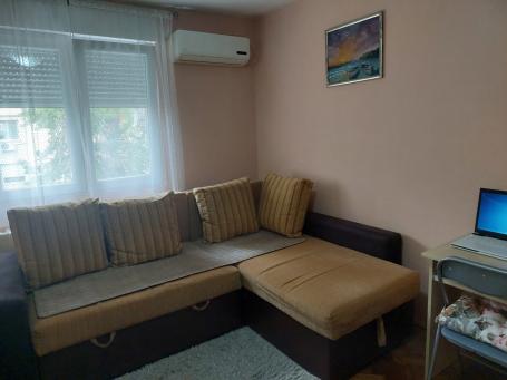 NOVI SAD - SATELIT - 48. 00 m2