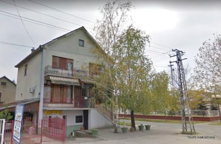 STARA PAZOVA STARA PAZOVA 450m2 , 145000e