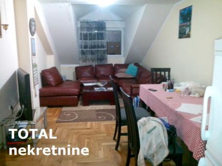 3. 5 Troiposoban stan NOVI SAD, 144200€