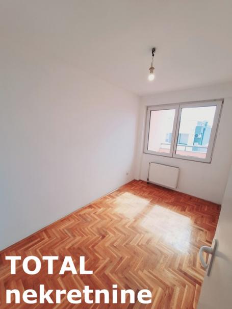 3. 5 Troiposoban stan NOVI SAD, 155000€