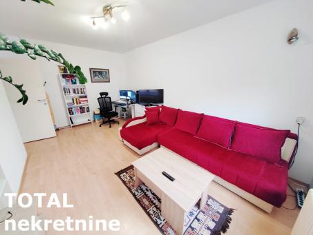 1 Jednosoban stan NOVI SAD, 89610€