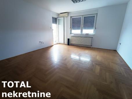 3. 5 Troiposoban stan NOVI SAD, 170000€