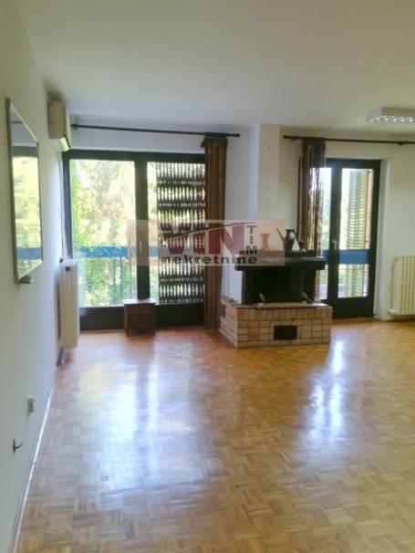 RAKOVICA VIDIKOVAC 240m2 , 4T , 399000e