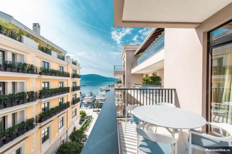 Ekskluzivan jednosoban stan u zgradi Aqua, Porto Montenegro