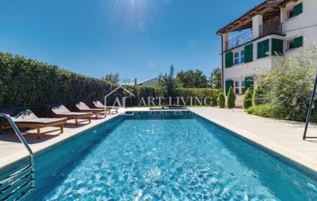 Istria, autochthonous stone Istrian villa with swimming pool