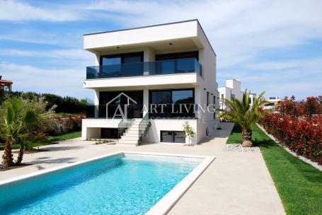 Istria, Poreč - luxurious modern villa with pool