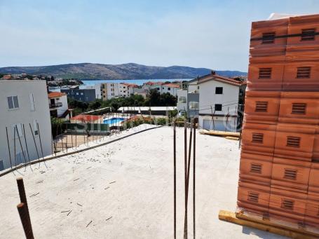 Novi apartman s pogledom na more, Trogir