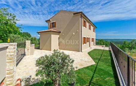 ISTRIA, BUJE - Contemporary Istrian house with swimming pool