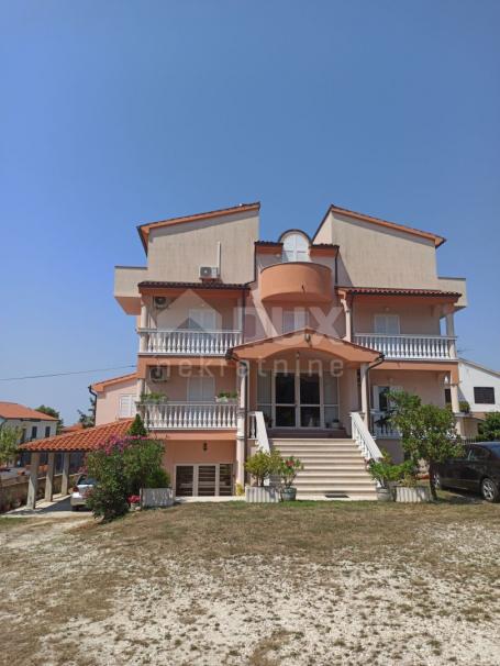 ISTRIEN, MEDULIN - Hotel in attraktiver Lage mit Blick auf das Meer