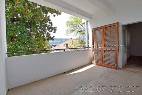 Apartment in an attractive location in the center of Herceg Novi