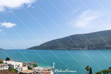 Namesten stan sa panoramskim pogledom na more – Topla 1, Herceg Novi