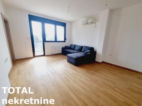 3 Trosoban stan NOVI SAD, 176440€