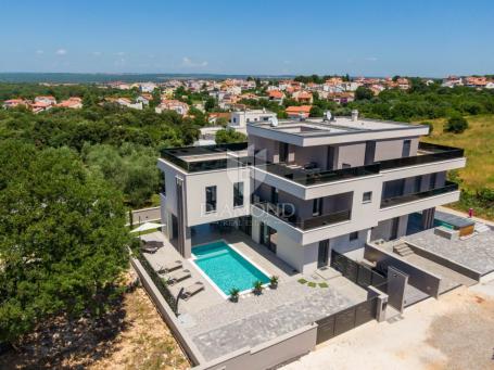 Elegant modern villa with a view of the sea and Brijuni