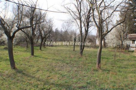 Uknjižen Građevinski Plac 1047 m2 u okolini Zrenjanina-065/385 8880