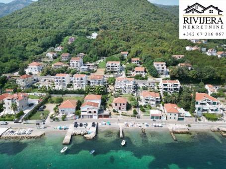 For sale family house with stunning sea view in Bijela Herceg Novi