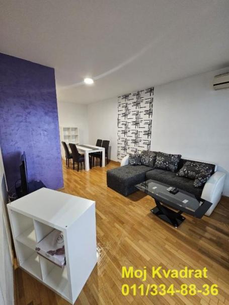 Novi Beograd, Blok 67 - Belville - Đorđa Stanojevića, 53m2