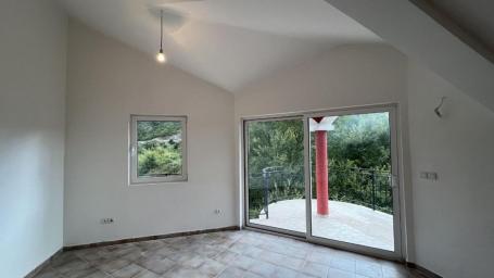 Two-Bedroom Apartment 79 m2, Glavati, Kotor