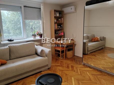 Novi Sad, Grbavica, Puškinova, 1. 0, 28m2, 90000EUR