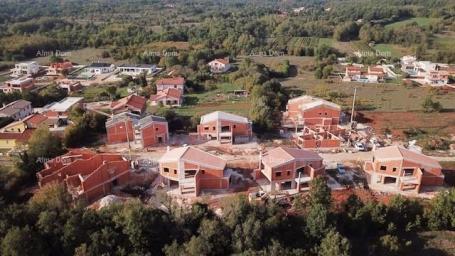 Kuća Prodaja resort-a s obiteljskim luksuznim vilama, Labin