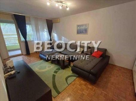 Novi Beograd, Bežanijska kosa 2, Nede Spasojević, 3. 0, 87m2, 700EUR