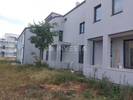 Poreč surroundings, apartment no. 2 with 29.47 m² on the ground floor, new building