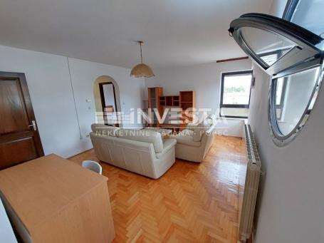 Appartement Centar, Pula, 77m2