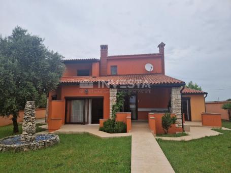 Fažana Area, Detached House 255m2 with Large Yard