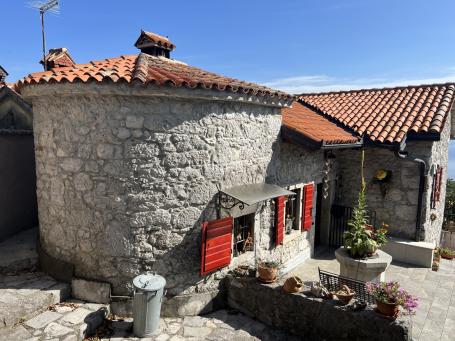 Opatija, Poljane - renovated stone house with sea view