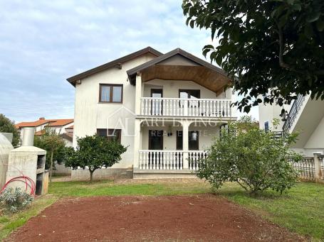 Istria, Umag, surroundings - detached family house in a quiet and beautiful location - OPPORTUNITY