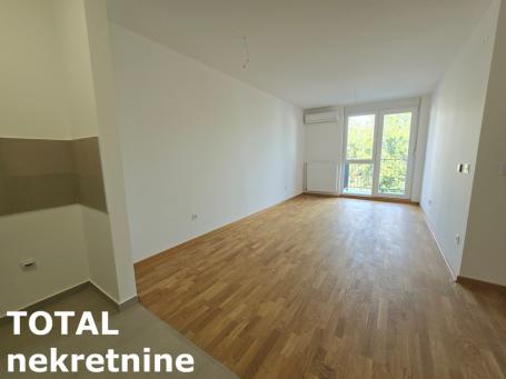 2. 5 Dvoiposoban stan NOVI SAD, 180770€