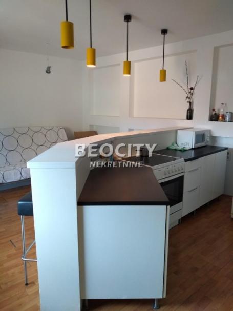 Novi Sad, Petrovaradin, *GRADIĆ*, 3. 0, 85m2, 128000EUR