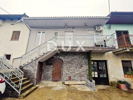 MATULJI, JUŠIĆI - Terraced house, new facade, garden!