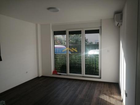 Nova, neuseljavana garsonjeru od 24m² u mirnoj ulici